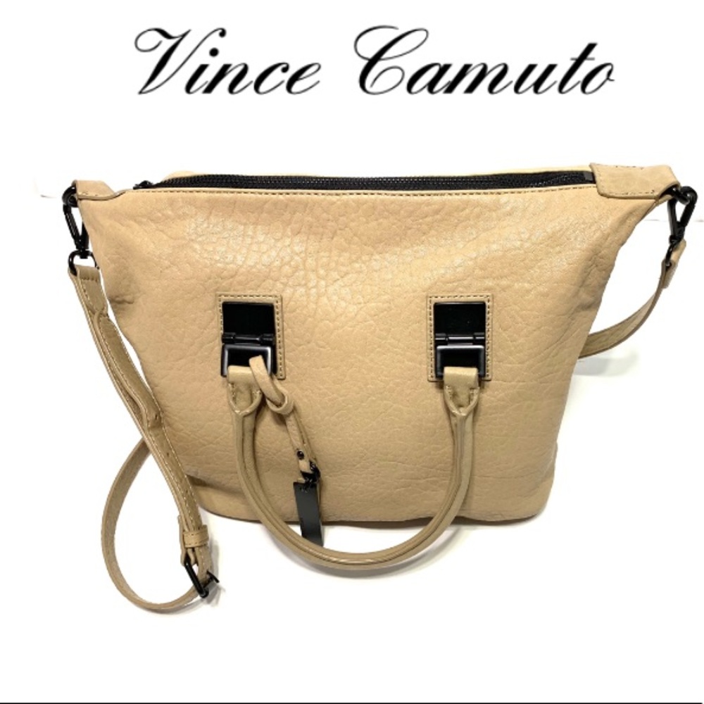 ☀️ 3/$25 Vince Camuto Lambskin Crossbody